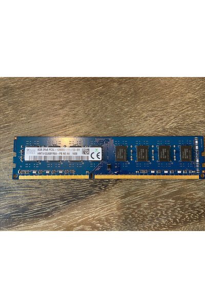 SK Hynix HMT41GU6BFR8A-PB 8 GB DDR3 1600 MHz CL11 Ram